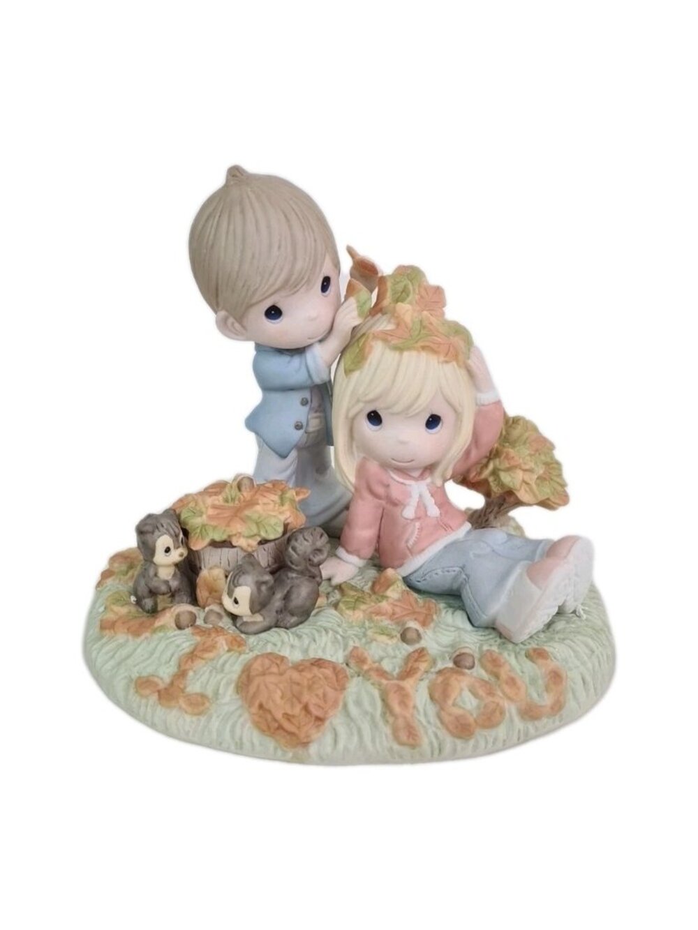 Precious Moments TRUE LOVE NEVER LEAVES THE HEART Figure 102008 Limited Rare